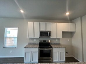 596 Jennifer Wy in New Braunfels, TX - Building Photo - Building Photo
