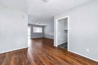 3723 Odin Ct in Houston, TX - Foto de edificio - Building Photo