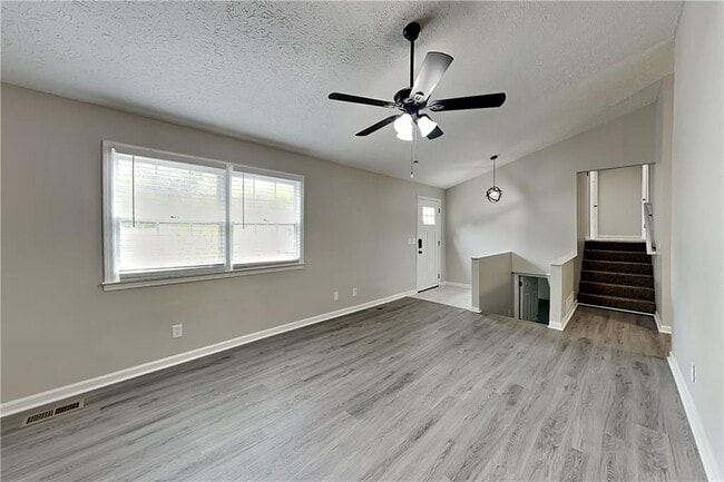 107 Hartley Woods Dr in Kennesaw, GA - Building Photo - Building Photo