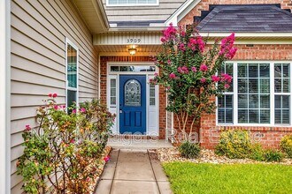 3909 Newgate Street in Fayetteville, NC - Building Photo - Building Photo