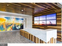 234 N Christopher Columbus Blvd