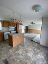 2095 N Sheeran Dr in Milford, MI - Building Photo - Building Photo