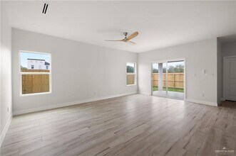 2507 E Solar Dr in Mission, TX - Building Photo - Building Photo