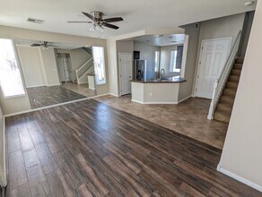 7585 Aspen Color St in Las Vegas, NV - Building Photo - Building Photo