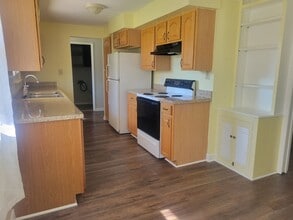 1612 Lucks Rd in Reynoldsburg, OH - Building Photo - Building Photo