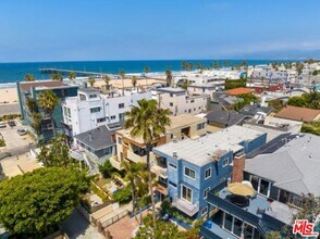 23 Buccaneer St in Los Angeles, CA - Building Photo - Building Photo