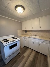 1411 Spring Ave NE in Canton, OH - Building Photo - Building Photo