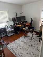 58 Spooner Ave in Warwick, RI - Foto de edificio - Building Photo