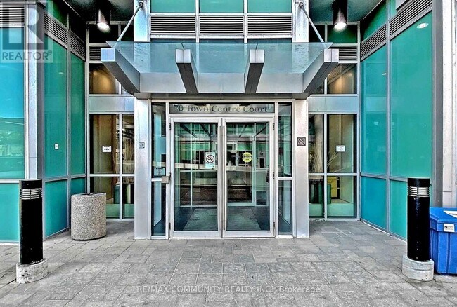 70 Town Centre Court in Toronto, ON - Building Photo - Building Photo