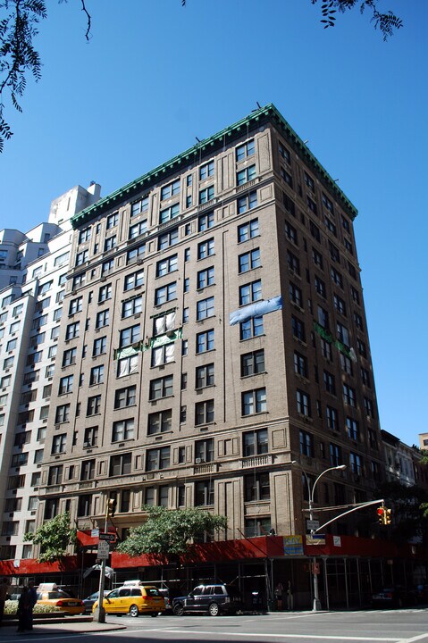 930 Park Ave in New York, NY - Foto de edificio