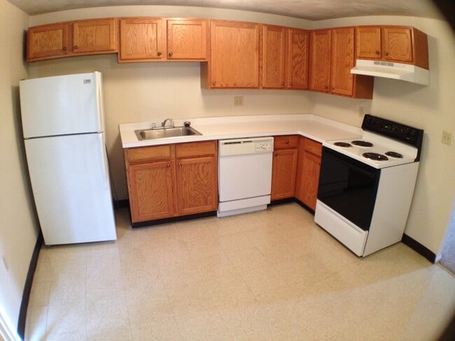 3 Norton Dr in Binghamton, NY - Building Photo - Building Photo
