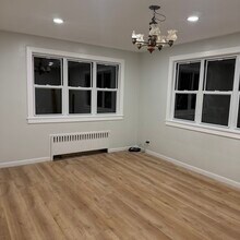 93 Clunie Ave, Unit 2 in Yonkers, NY - Building Photo - Building Photo