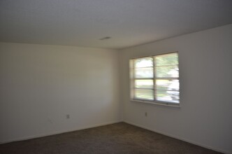 4819 Meadow Lark Ln in Columbia, MO - Building Photo - Building Photo