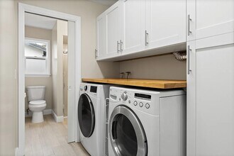 875 Brittany Ln in Concord, CA - Foto de edificio - Building Photo