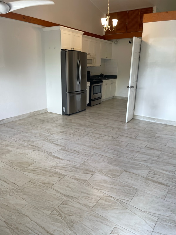 826 Wiggins Pass Rd in Naples, FL - Building Photo - Building Photo