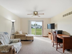 711 Hart Ave in Fostoria, OH - Building Photo - Building Photo