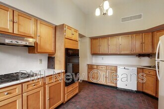 810 Pine St in New Orleans, LA - Building Photo - Building Photo