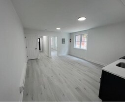 2702 W 7th St, Unit 1 in Chester, PA - Building Photo