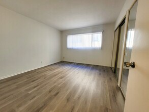 1032 2nd St in Santa Monica, CA - Foto de edificio - Building Photo