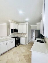 8511 Nashwood Ct in Houston, TX - Building Photo - Building Photo