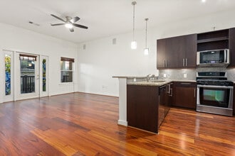 870 Inman Vlg Pkwy NE in Atlanta, GA - Building Photo - Building Photo