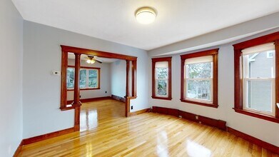 21 3rd St, Unit 2 in Medford, MA - Building Photo - Building Photo