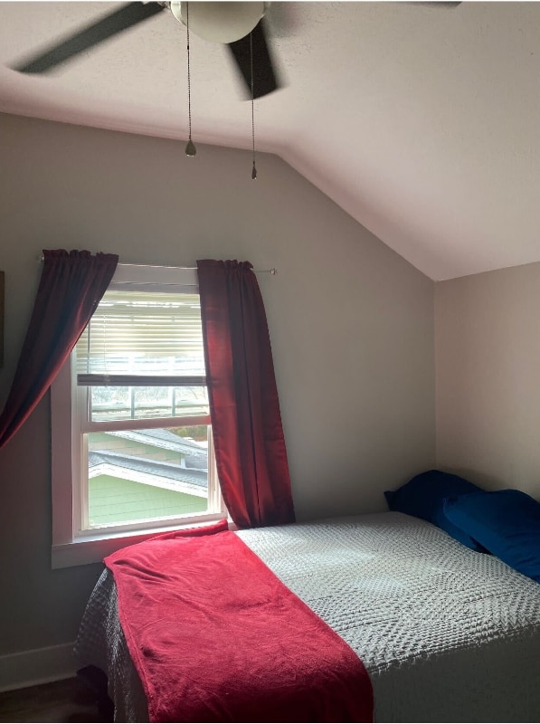 207 N Elm St in Chadbourn, NC - Building Photo - Building Photo