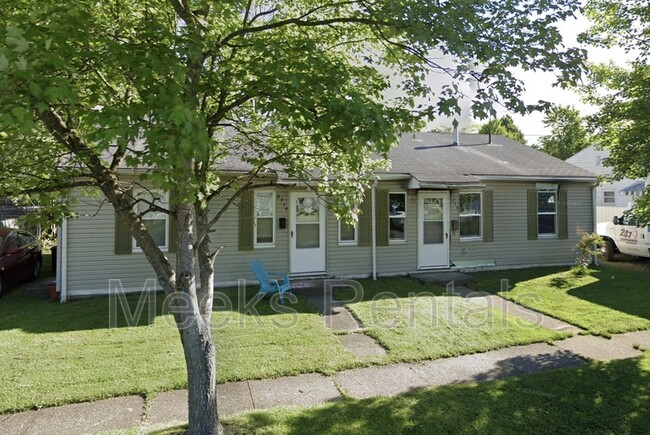 property at 2714 Knox Ave