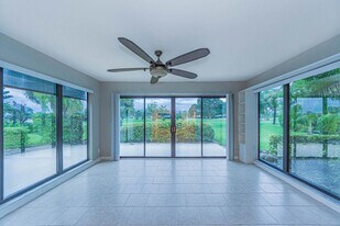 13867 Eastpointe Way in West Palm Beach, FL - Building Photo