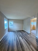 915 Getty St in Elgin, IL - Building Photo - Building Photo
