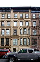 45 W 75th St in New York, NY - Building Photo - Building Photo