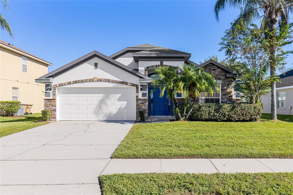 4037 Longworth Loop in Kissimmee, FL - Building Photo