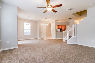 27921 Pleasure Ride Loop in Wesley Chapel, FL - Building Photo - Building Photo