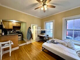 50 Hereford St, Unit 2 in Boston, MA - Building Photo