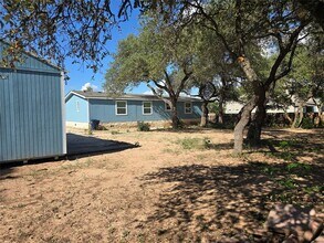 1304 Eagles Way in Leander, TX - Building Photo - Building Photo