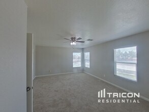 1187 S Sweet Orange St in Las Vegas, NV - Building Photo - Building Photo