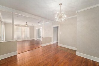 1319 S Henderson St in Fort Worth, TX - Building Photo - Building Photo