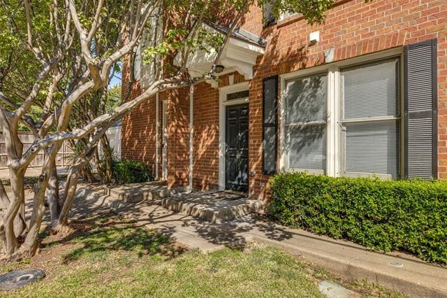 4501 Glenwick Ln in Dallas, TX - Building Photo - Building Photo