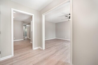 2286 Alexandria Dr in Lexington, KY - Building Photo - Building Photo