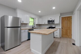 700 Terrace Ave in Weston, WV - Building Photo - Building Photo