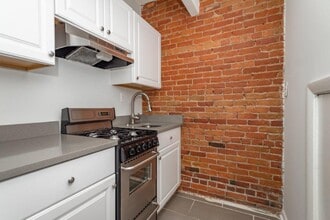 19 Garrison St, Unit 179-1 in Boston, MA - Building Photo - Building Photo