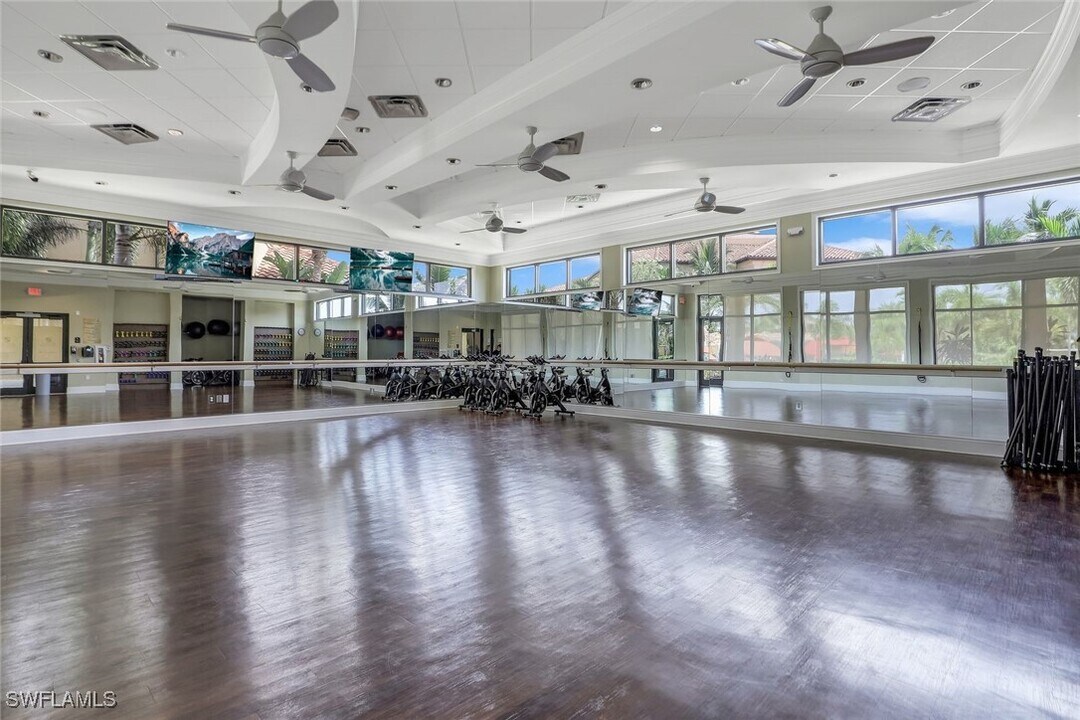 28691 Derry Ct in Bonita Springs, FL - Building Photo