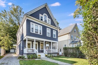 158 Ashland Ave in Bloomfield, NJ - Building Photo - Building Photo