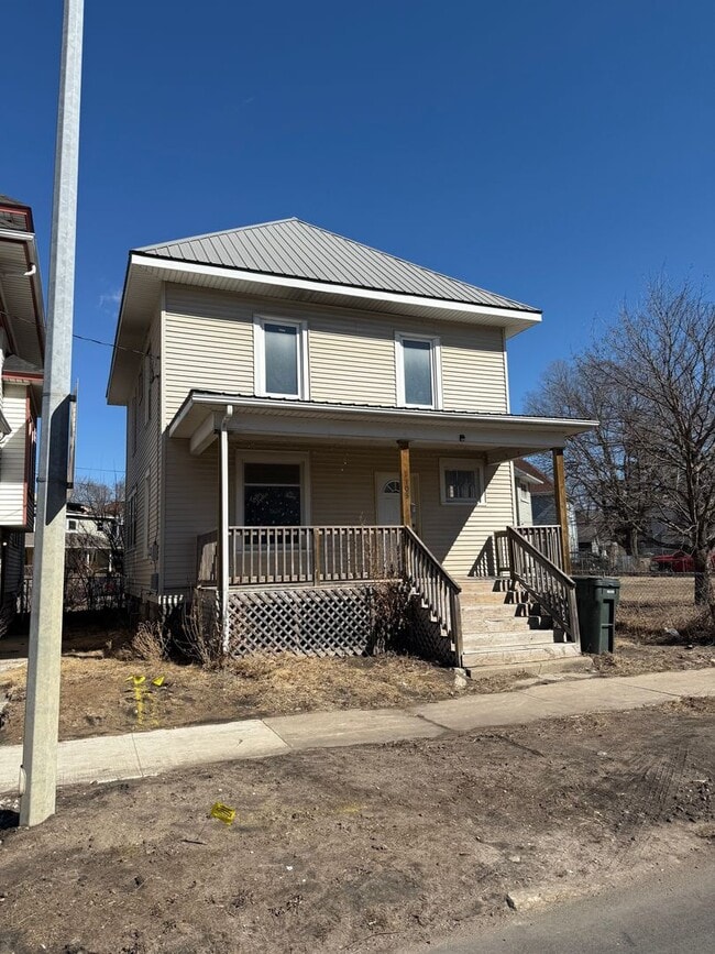 property at 1103 Franklin St