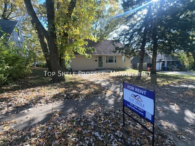 property at 7507 SW 12th St