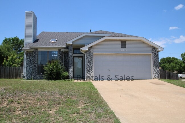 413 E Hogan Dr in Copperas Cove, TX - Building Photo - Building Photo
