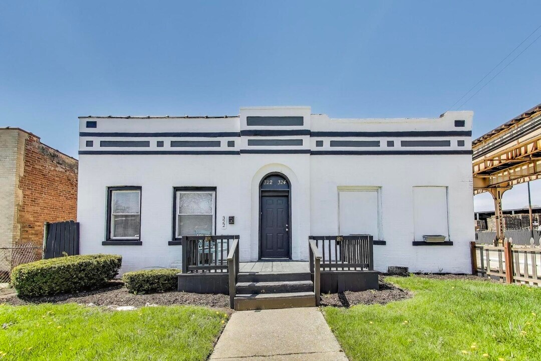 322 N Lamon Ave in Chicago, IL - Building Photo
