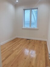 151-11 18th Ave-Unit -1st Fl in Queens, NY - Building Photo - Building Photo