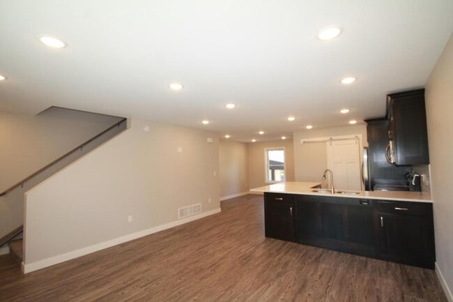 109 N 10th St in Grand Forks, ND - Building Photo - Building Photo