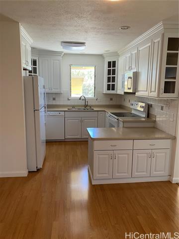 property at 99-1354-1354 Halawa Heights Rd